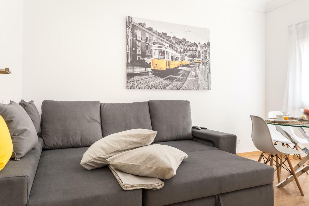 First House Apartment Lisbon Exterior photo