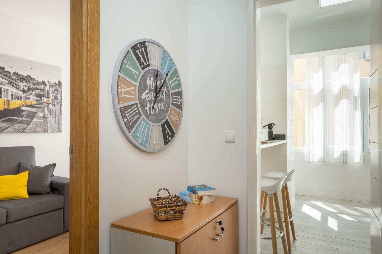 First House Apartment Lisbon Exterior photo